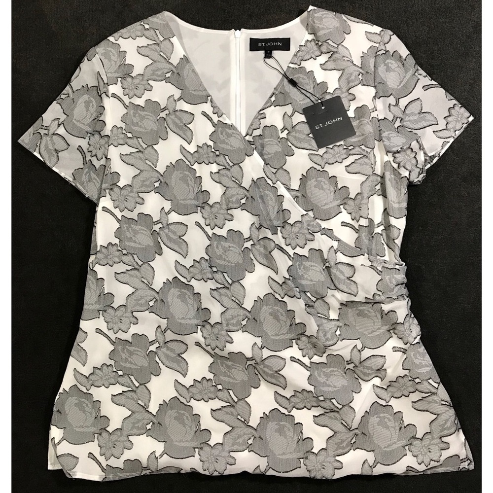 St. John Blouse Blanco/Caviar NWT White Floral 12
